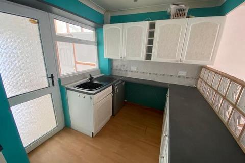 2 bedroom house to rent, Rhygoes Street, Cardiff