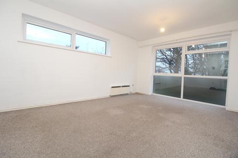 2 bedroom flat to rent, Nicholas Court, Burnt Ash Hill, Lee , SE12