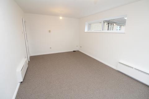 2 bedroom flat to rent, Nicholas Court, Burnt Ash Hill, Lee , SE12