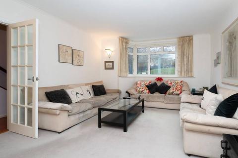 5 bedroom semi-detached house for sale, Windmill Lane, Bushey, Bushey Heath, WD23