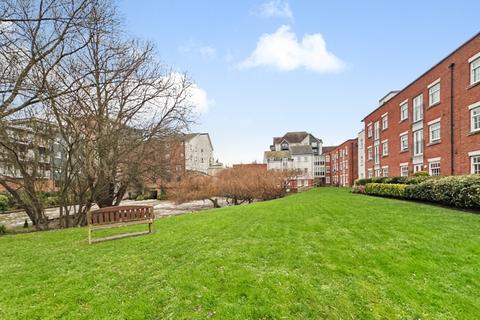 1 bedroom apartment for sale, Waters Edge, Canterbury, Kent, CT1