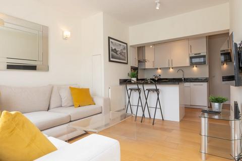 1 bedroom serviced apartment to rent, Beaufort Street, London SW3