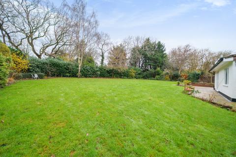 4 bedroom detached house for sale, Giffards Meadow, Farnham, Surrey, GU9