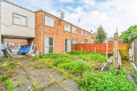 4 bedroom terraced house for sale, Dunston Road, Battersea, London, SW11