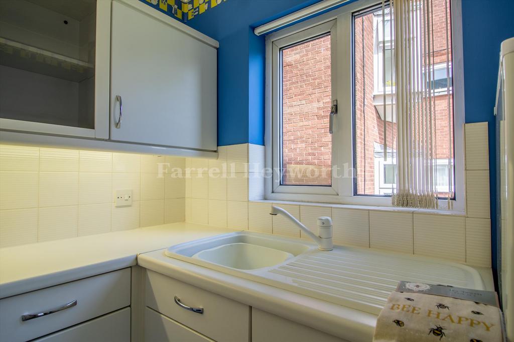 Kitchen 2