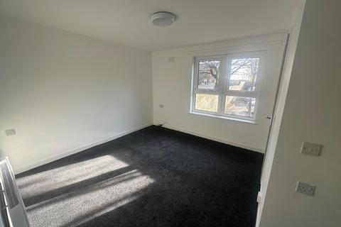 1 bedroom flat to rent, Watts Moses House