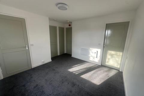 1 bedroom flat to rent, Watts Moses House