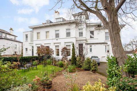 3 bedroom apartment for sale, Parkfield Lawn, 59 St. Stephens Road, Cheltenham, Gloucestershire, GL51