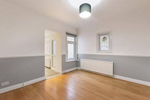 8 Clarence Crescent, Sidcup, DA14 4DF