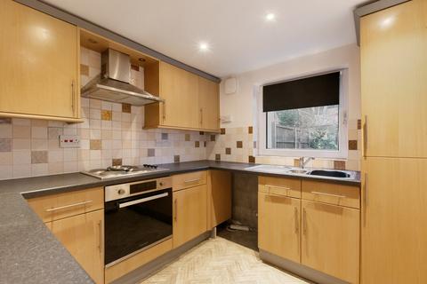 8 Clarence Crescent, Sidcup, DA14 4DF