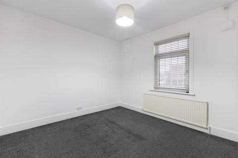 8 Clarence Crescent, Sidcup, DA14 4DF