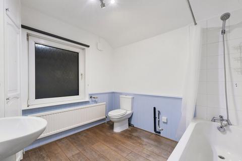 8 Clarence Crescent, Sidcup, DA14 4DF