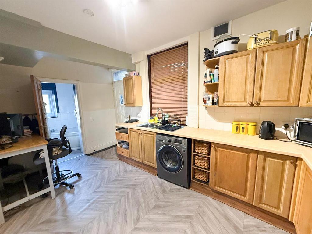 3 bed semi, Silsden