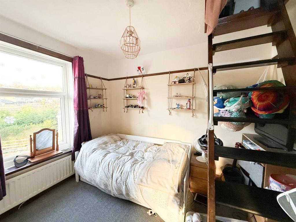 3 bed semi, Silsden