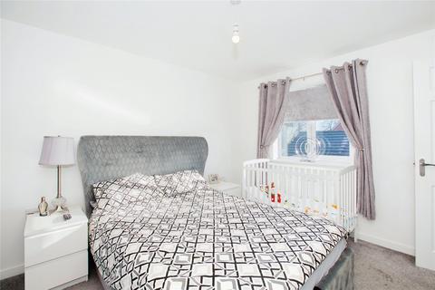20 Collins Close, Langport, TA10 9FG