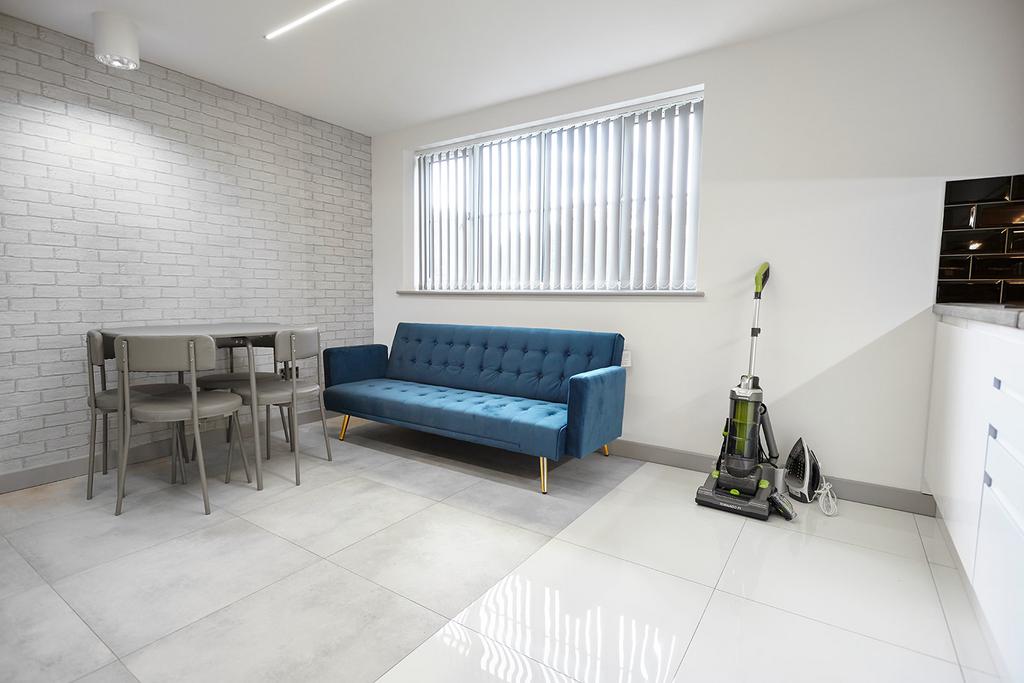 Dining Lounge area