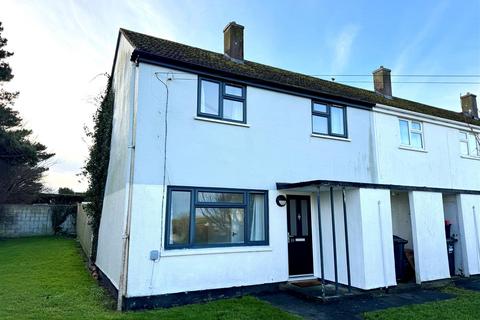 3 bedroom end of terrace house to rent, Calshot Close, Newquay TR7