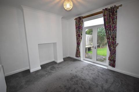 3 bedroom detached bungalow for sale, Rawcliffe Road, Airmyn, Goole