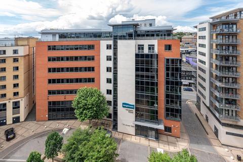 Office to rent, 1 St James Gate, Newcastle upon Tyne, NE1 4BE