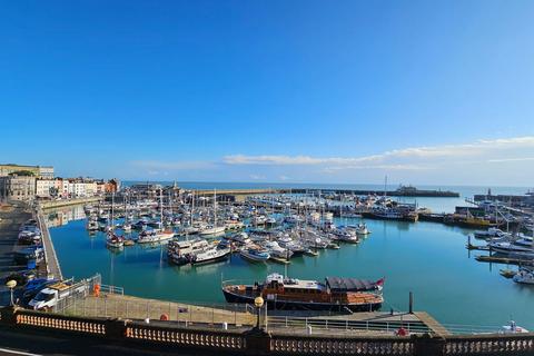 3 bedroom flat for sale, 2 Sion Hill, Ramsgate CT11