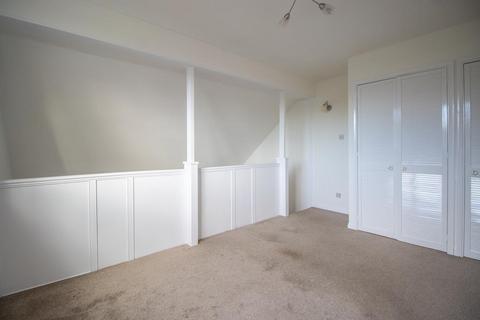 27 Midsummer Meadow, Shoeburyness, Southend-on-sea, SS3 8UU