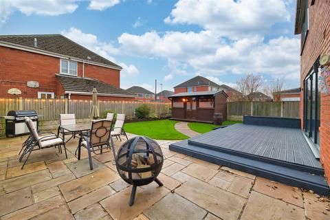 5 bedroom detached house for sale, Park Road, Great Sankey