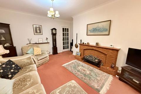 2 bedroom semi-detached bungalow for sale, Bardon Drive, Shirley