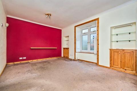 2 bedroom flat for sale, North Burnside, Cupar, KY15