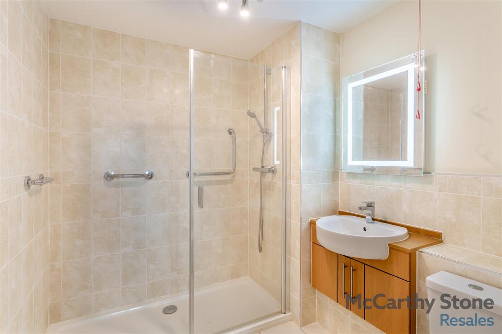 8630441-interior06.jpg