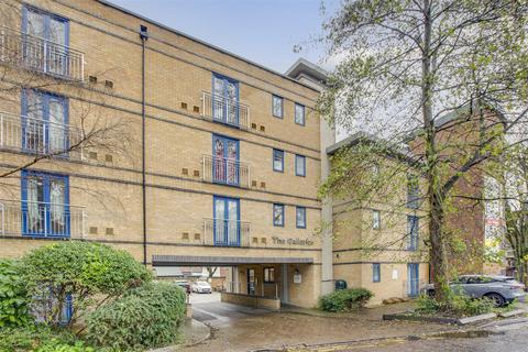 1 bedroom apartment for sale, Dovecot Road, High Wycombe HP13