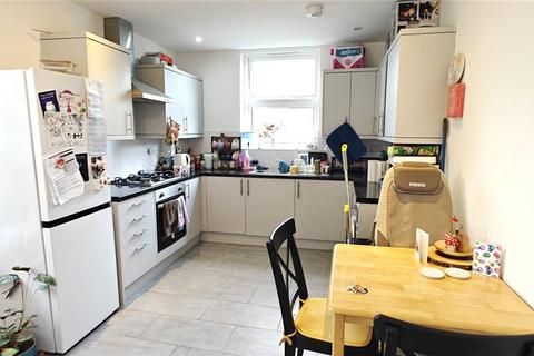 2 bedroom apartment for sale, Whittington Road, London, N22