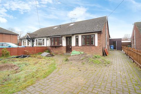 4 bedroom semi-detached house for sale, Brinns Lane, Hampshire GU17