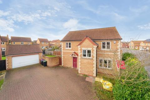 4 bedroom detached house for sale, Finch Drive, Sleaford, Lincolnshire, NG34