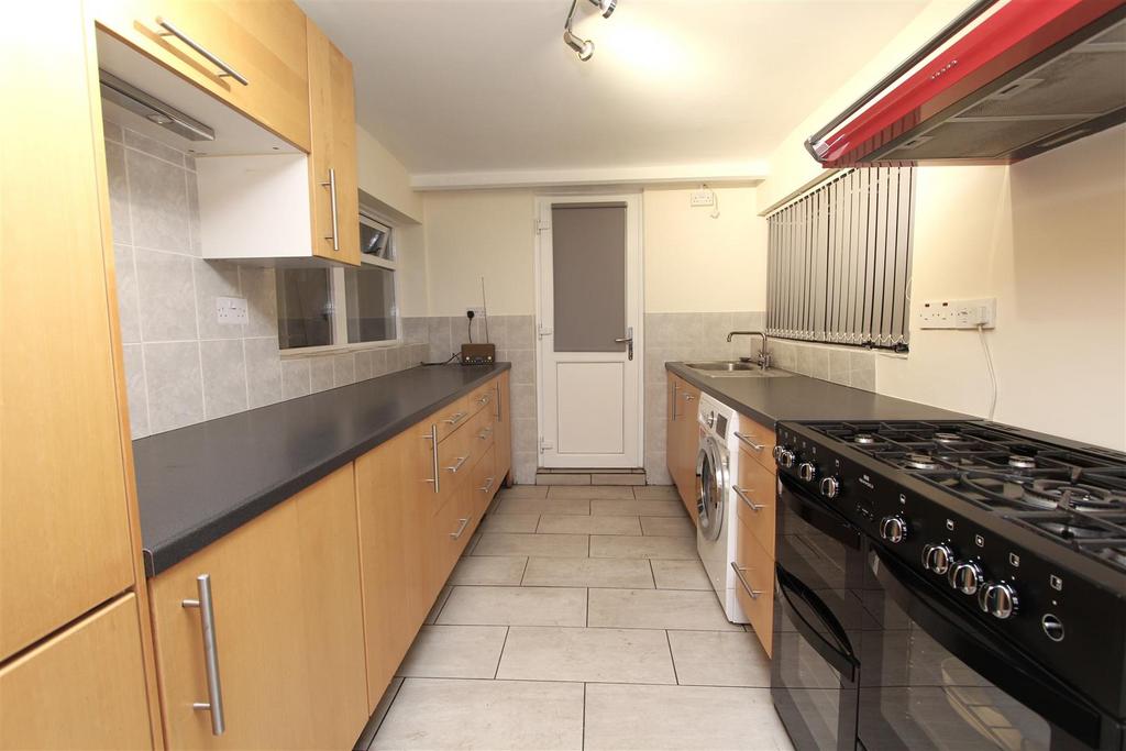 Kitchen.JPG