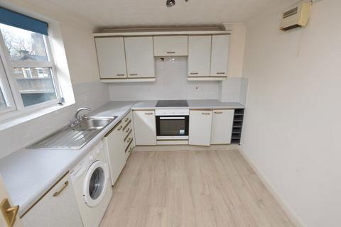 2 bedroom apartment to rent, Mill Leat Close, Parbold