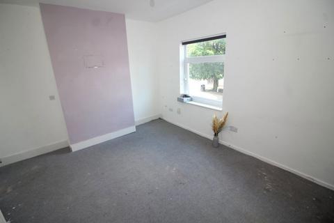 Property to rent, COMMERCIAL ROOMS/OFFICE SPACE, Atherton Road