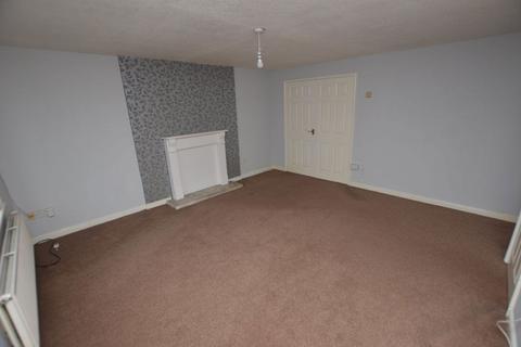 3 bedroom townhouse to rent, Hackworth Close, Scholes