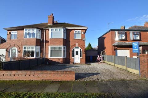 3 bedroom semi-detached house to rent, Masefield Avenue, Orrell