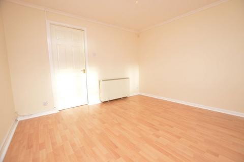 2 bedroom flat to rent, Redbrook Road, Wigan, Lancashire