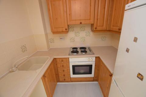 2 bedroom flat to rent, Redbrook Road, Wigan, Lancashire