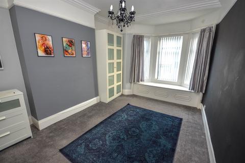 2 bedroom flat for sale, Salisbury Street, South Shields