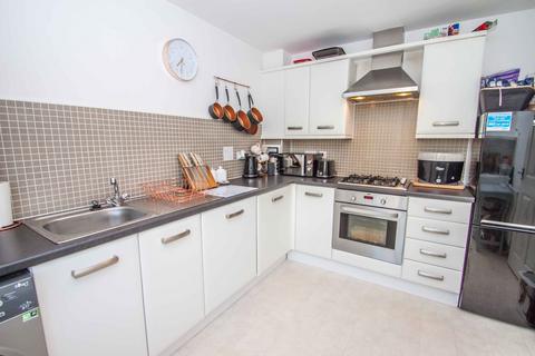 3 bedroom end of terrace house for sale, Samuel Bassett Avenue, Plymouth PL6