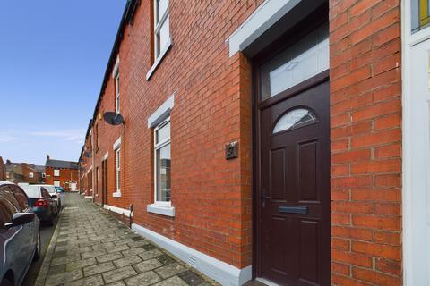 3 bedroom terraced house to rent, Derwent Street, Carlisle, CA2