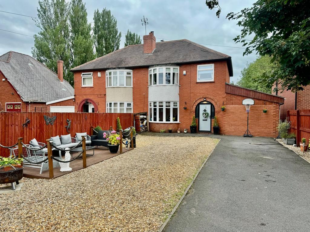 Three Bedroom Semi-Detached House For Sale