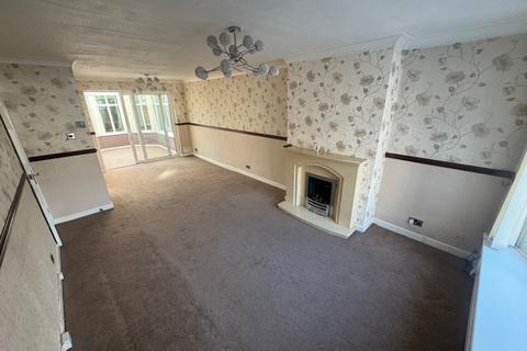 3 bedroom semi-detached house for sale, Cambourne Drive, Hindley Green, WN2