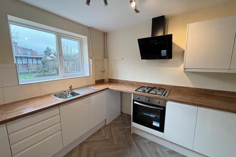 2 bedroom house to rent, Simms Lane, Wythall