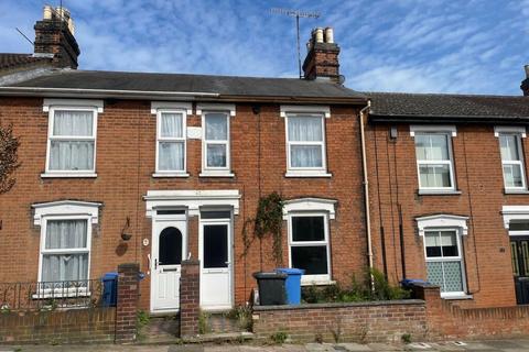 3 bedroom terraced house to rent, Martin Road, Ipswich IP2