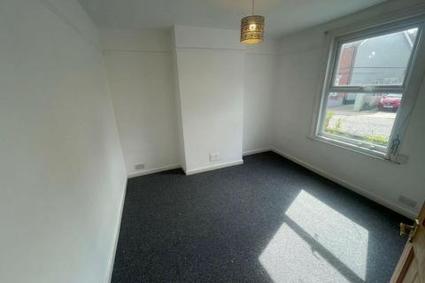 3 bedroom terraced house to rent, Martin Road, Ipswich IP2