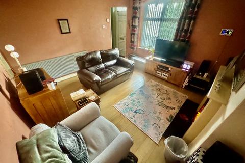 3 bedroom end of terrace house for sale, Chaddock Lane, Astley, M29