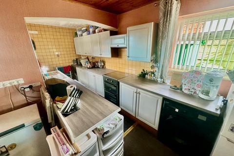 404 Chaddock Lane, Astley, Manchester, M29 7JS